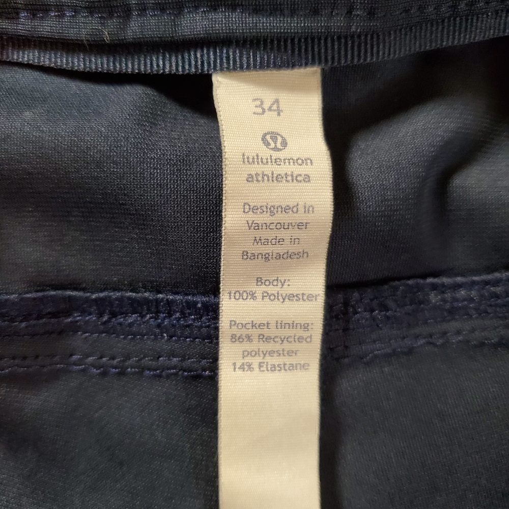 Lululemon Athletica Men's Navy Shorts